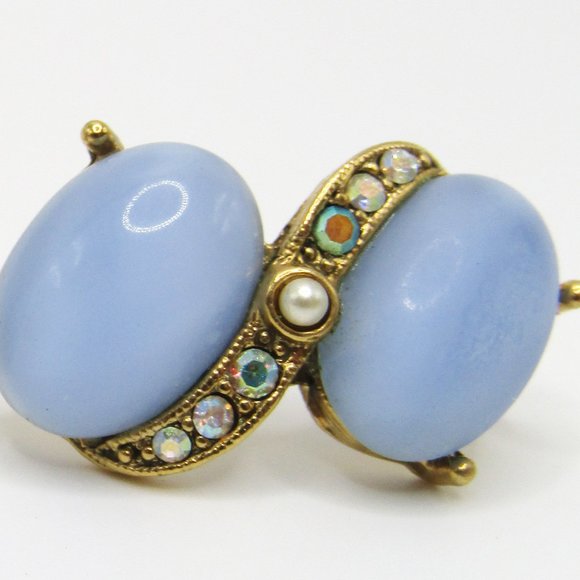 Vintage 1928 Earrings Moonglow Glass Rhinestones Baby Blue - Picture 4 of 4